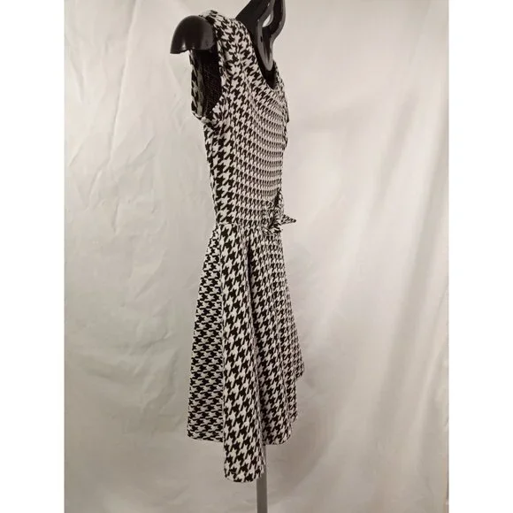 The Children's Place Kid's Black/White Casual Dress Size Medium (7/8) - Picture 3 of 7